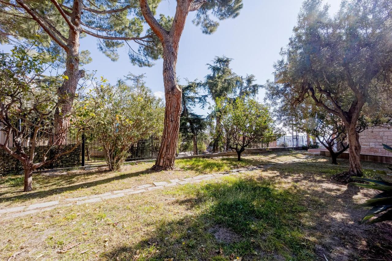 Lemon Tree Apartment - Garden, Sea View, Wifi Sanremo Exterior foto
